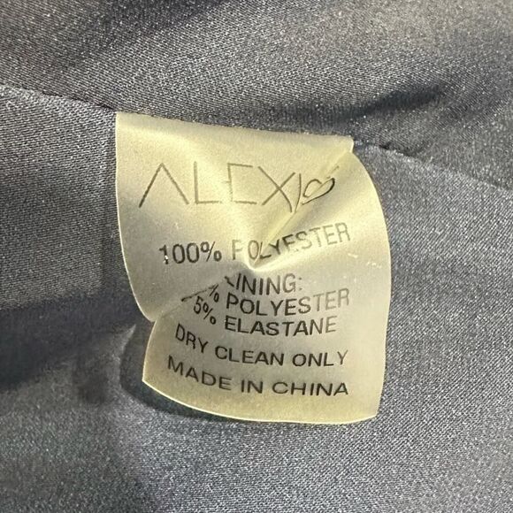 Alexis Ewa Crop Top Women's XS Navy Blue White Polka Dot Long Sleeve Bell Sleeve - Picture 7 of 7